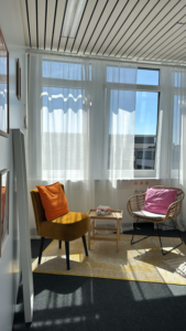 Selbstliebe, Coaching Raum, Coaching für Frauen und Mädchen, Glückscoaching, mentale Gesundheit, Selbstfürsorge, Coaching Workshops, Kreativität