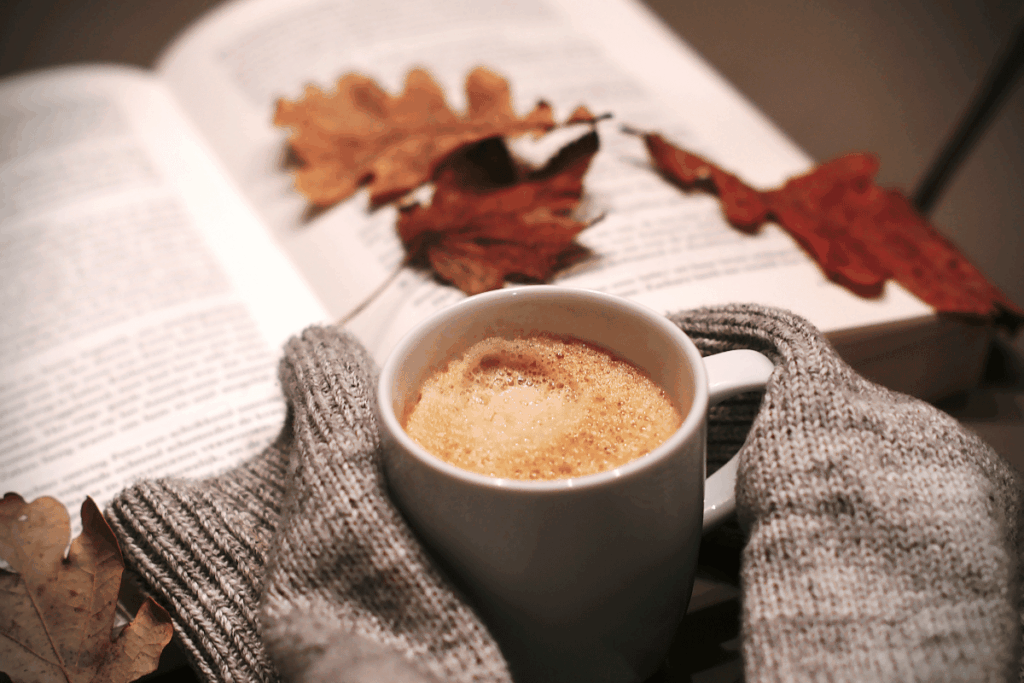 Morgenroutine im Herbst, Herbst, Journaling, Routine